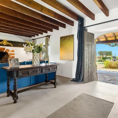 Outstanding Rústica Felostal With Sauna&pool Villa