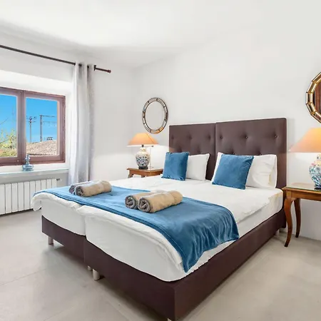 Outstanding Rústica Felostal With Sauna&pool *