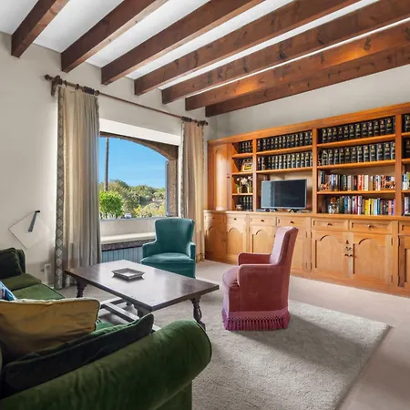 Outstanding Rústica Felostal With Sauna&pool